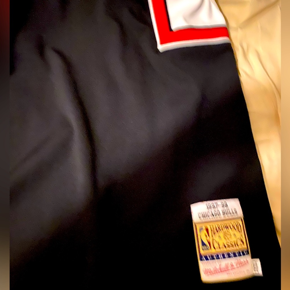Mitchell and ness hardwood classic 97-98